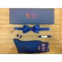 Pack cadeau :  chaussettes fil d'écosse, lacets, nœud papillon ou cravates, passementeries assorties